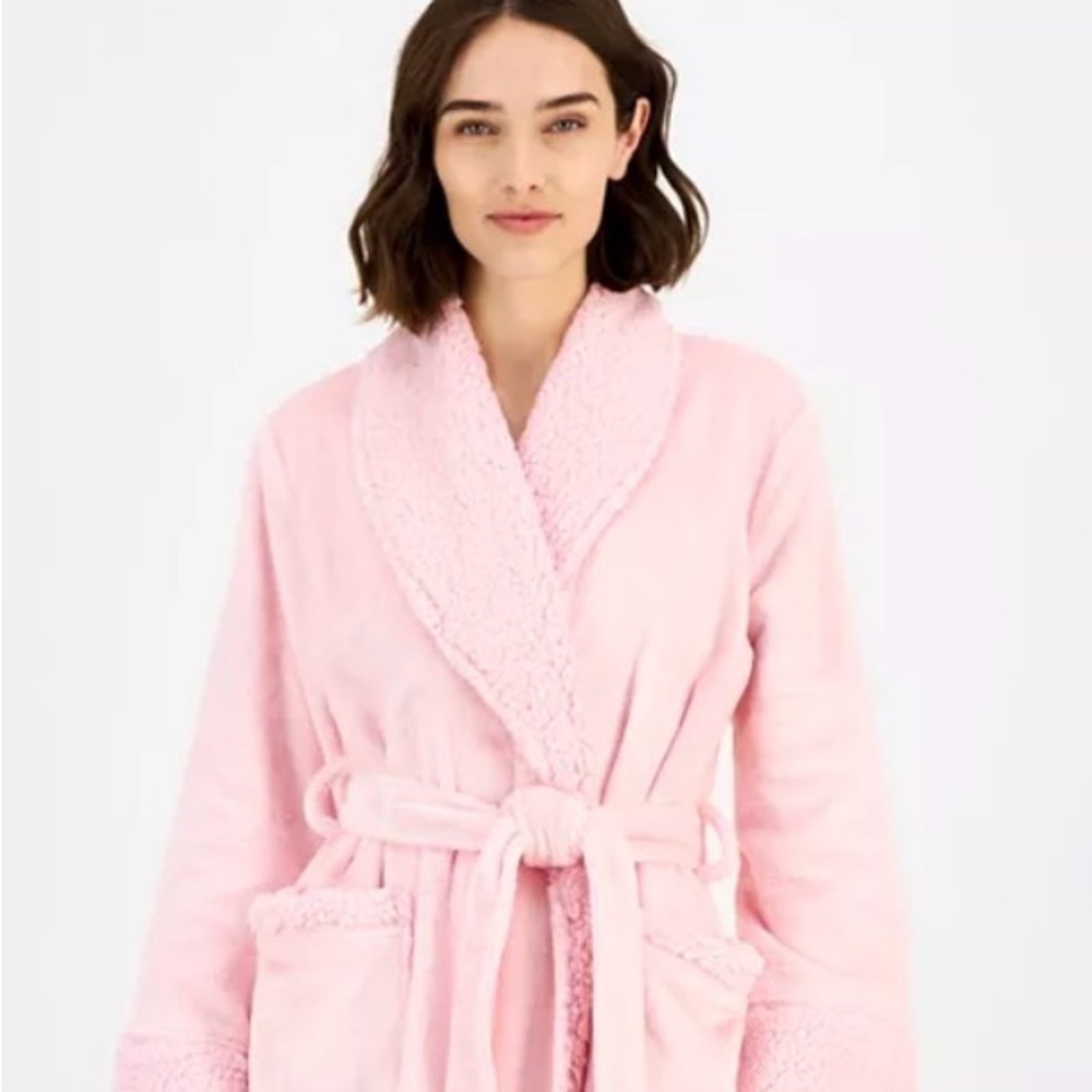 NWT Charter Club Soft Pink Fleece Robe, M/L